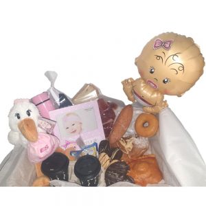 desayuno nacimiento niña