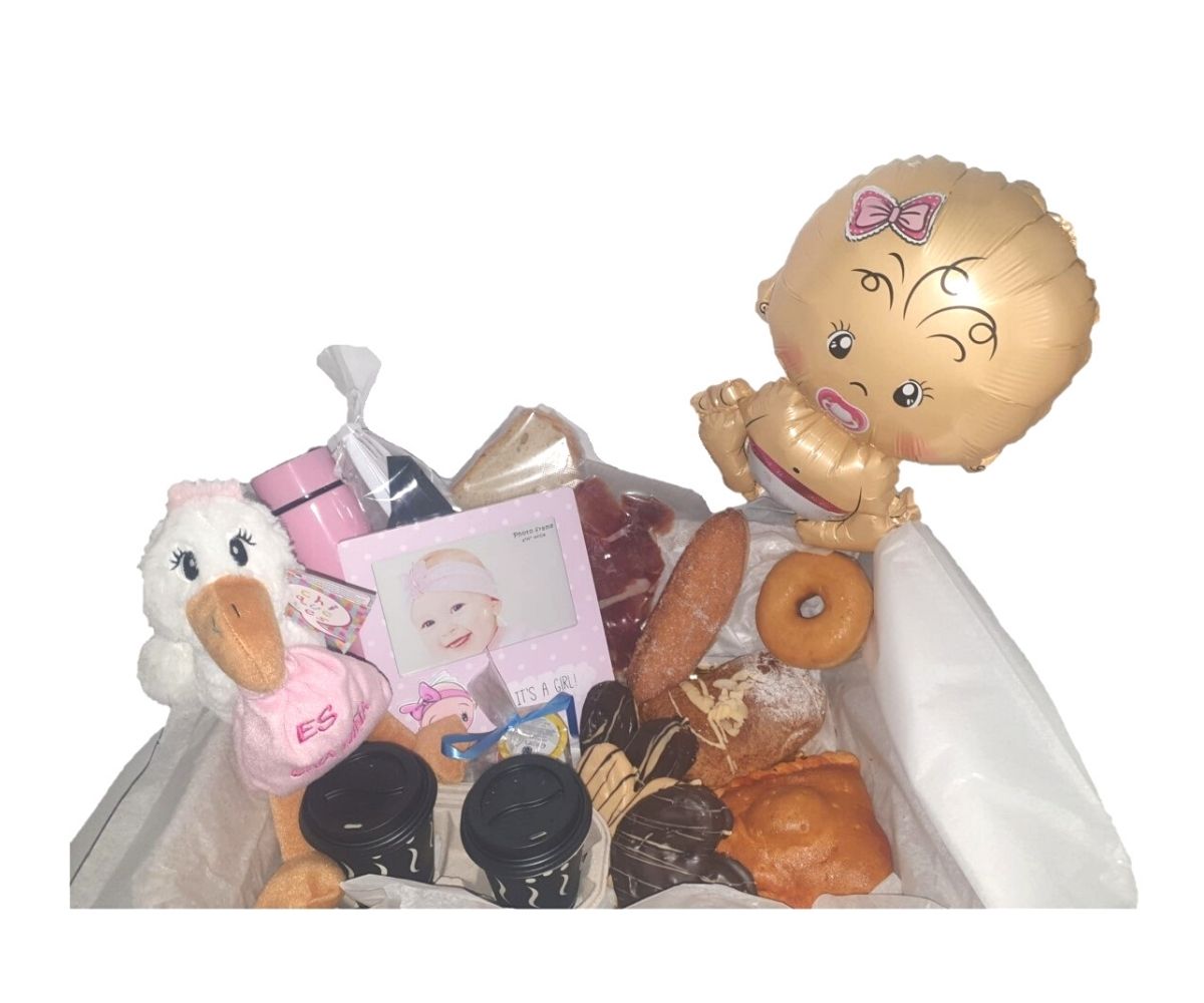 desayuno nacimiento niña